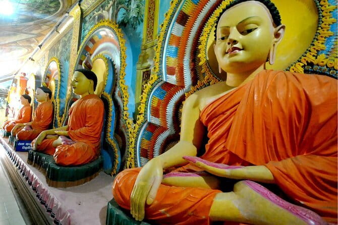 03 Days Highlights Of Sigiriya,Kandy,Nuwara Eliya ,Ella & Udawalawe - Hotels, meals, and comfort on the road