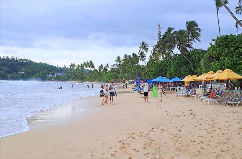 14 Days Tour Package Sri Lanka - Day 1: From the Airport to Dambulla