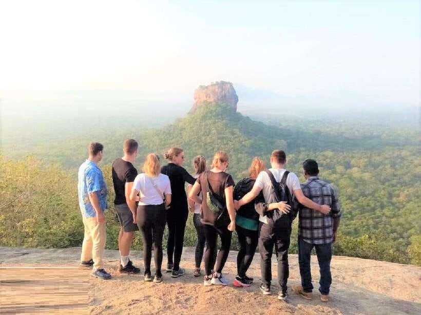 14 Days Tour Package Sri Lanka - Day 4: The Famous Kandy to Ella Train