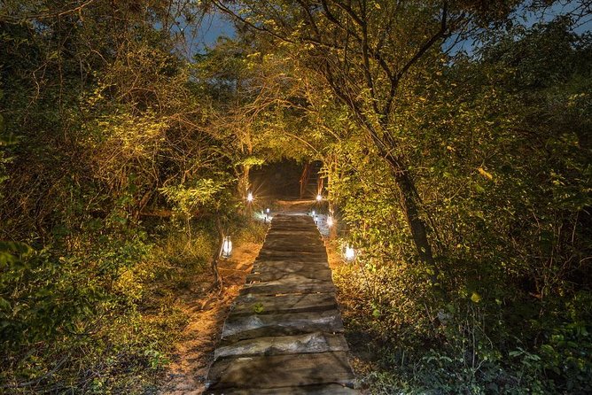 2 Nights All Inclusive Treehouse Safari in Yala with transfers - Nimalawa and breakfast beside the lake