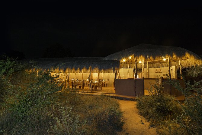 2 Nights All Inclusive Treehouse Safari in Yala with transfers - Food, drinks, and the camp atmosphere