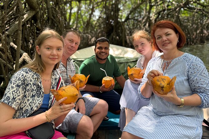 2h Bentota River Safari: Crocodiles, Monkeys, Mangrove & more - Key points at a glance