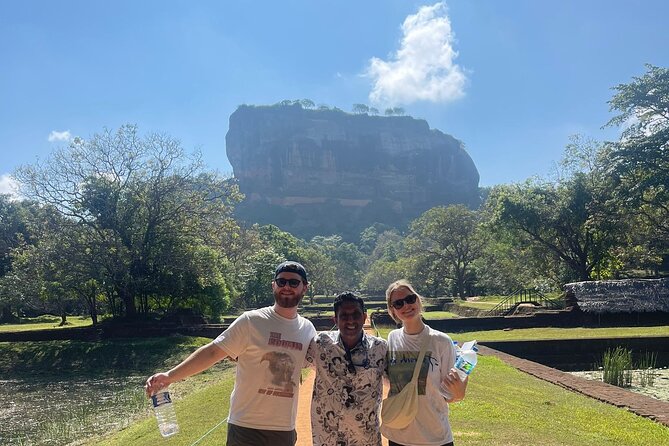 3 Days Tour to Sigiriya,Nuwaraeliya to Ella from Kandy - Day 1: spices, painted caves, and Minneriya elephants