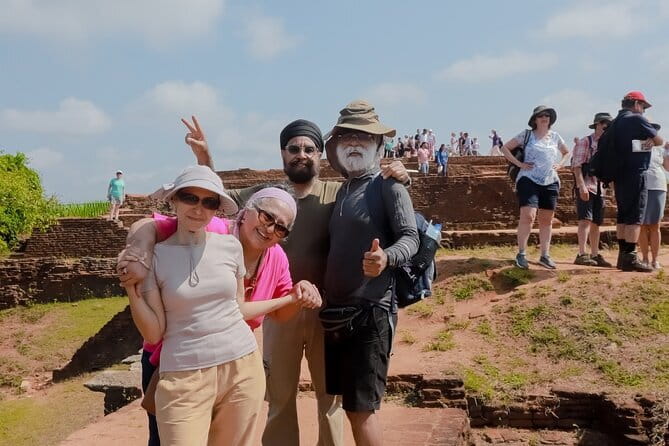 7 Days Sri Lanka Sightseeing Tour - Day 1: Sigiriya and a possible stop at Pinnawala