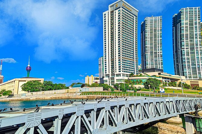 8 Days Sri Lanka Private Round Tour - Day 7: Mirissa and Weligama by the water