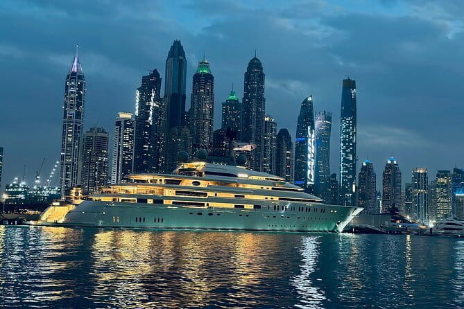 9 Days Dubai and Sri Lanka Combination Tour - Day 2: Five hours through modern Dubai