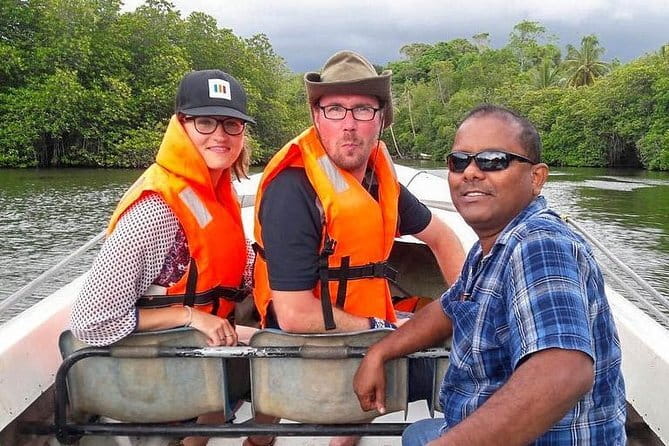 Adam’s Peak Night Hike Experience [One Day & ALL INCLUSIVE] - Who should book this night hike?
