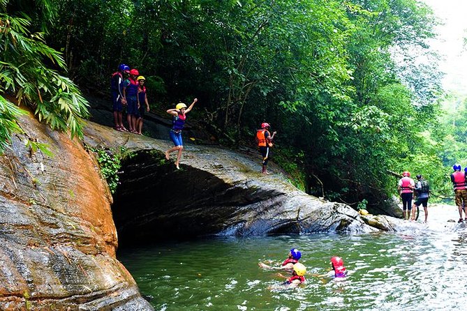 Adventure Experience A in Kitulgala - The four-hour plan: river first, streams second