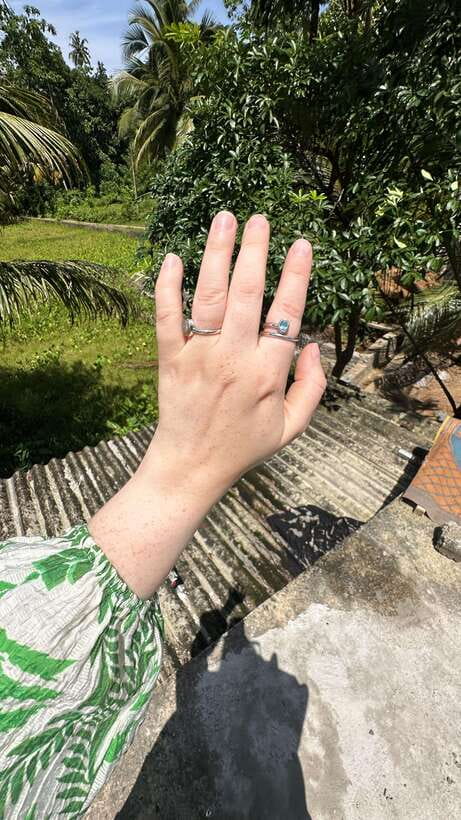 Ahangama: Traditional Jewellery Making Workshop - The silver ring and the gemstone question