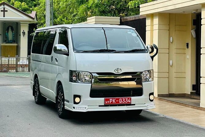 Airport Taxi Transfers from Colombo Airport to Bentota - The airport meeting point and first few minutes