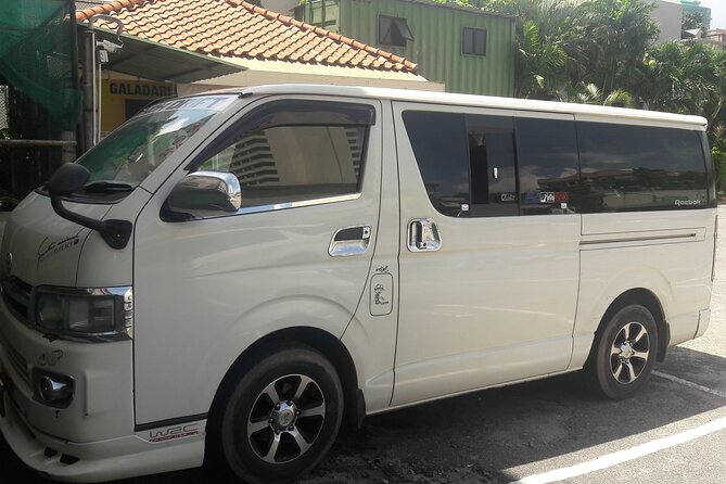 Airport to Negombo Hotel Transfer / Taxi (Airport Transfer) - Comfort, Safety, and the Private Vehicle