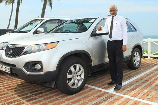 Airport Transfer to/from Anywhere - The 45-minute ride into Colombo