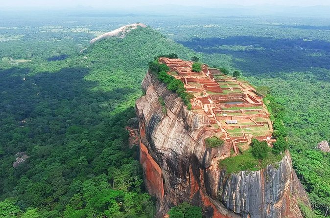 All Inclusive Sigiriya and Dambulla Day Tour from Colombo - What the $180 price really covers