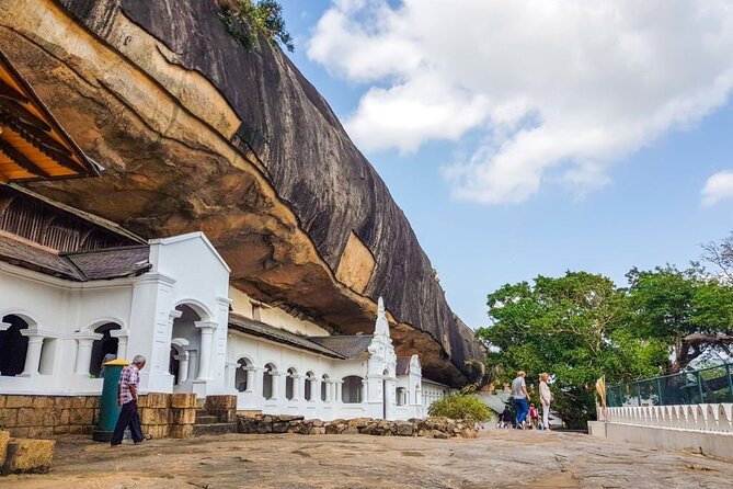 All Inclusive Sigiriya and Dambulla Private Day Tour from Colombo - The guide and driver can shape the whole day