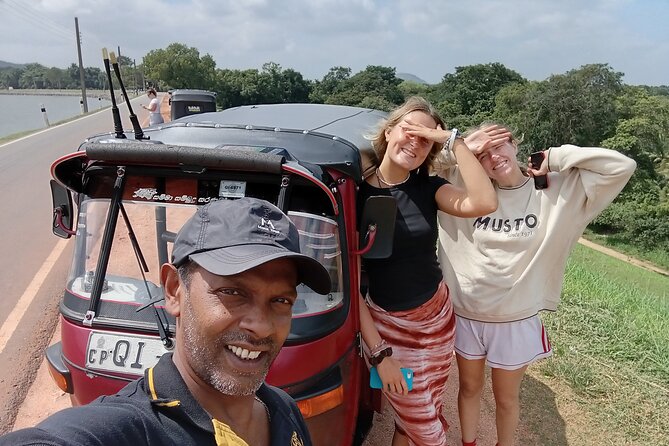 Ambuluwawa Tower and Kandy City Tuk Tuk Tour with Epic views - Five things to know before you book