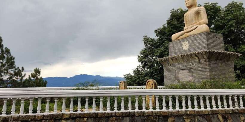 Ambuluwawa Tower & Pinnawala & Kandy Day Tour From Negombo - A 6 a.m. departure makes the route possible