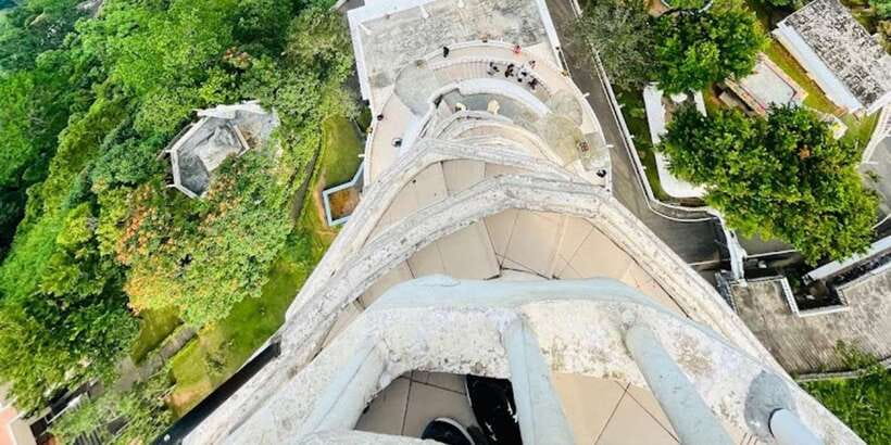 Ambuluwawa Tower & Pinnawala & Kandy Day Tour From Negombo - Free stops that may add interest, or time pressure