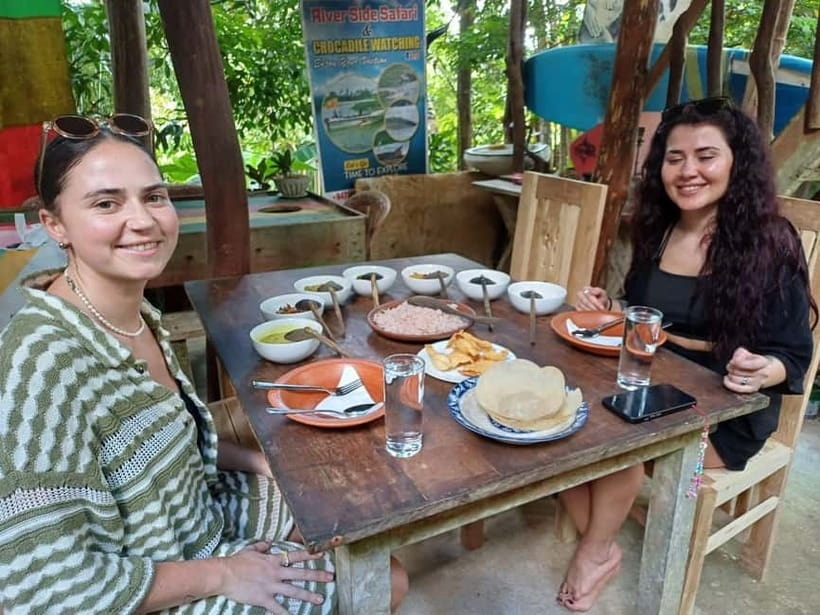 Arugam Bay: Cooking Class with Beer and Meal - Timing, clothing, and practical preparation