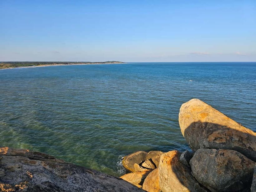 Arugam Bay: Elephant Rock Sunrise or Sunset Tour with Meals - What the $85 price includes