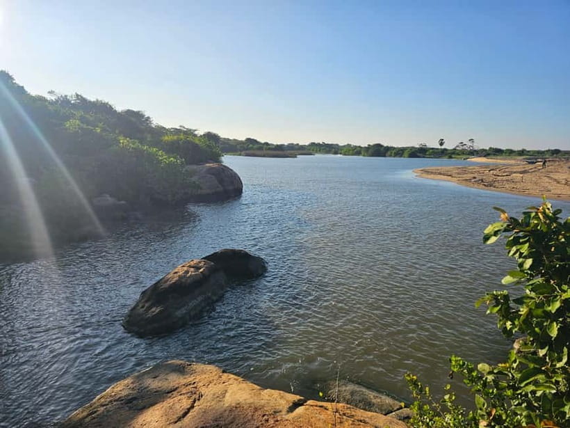 Arugam Bay: Elephant Rock Sunrise or Sunset Tour with Meals - Practical preparation for Elephant Rock