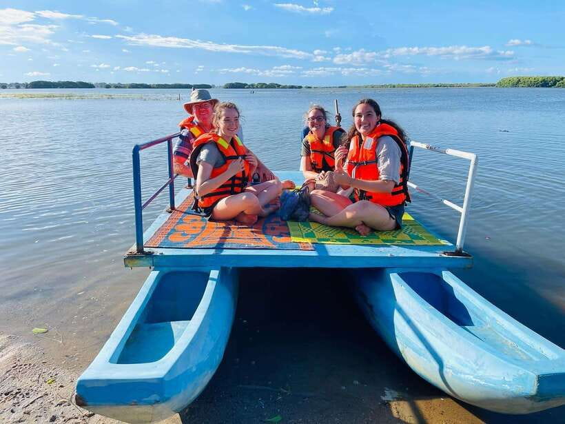 Arugam Bay: Lagoon Boat safari with Safety Measures - Cruising past elephants at the water’s edge