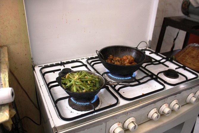 Authentic Sinhalese Cooking Class in Colombo with a Local Family - Why this Colombo cooking class feels different