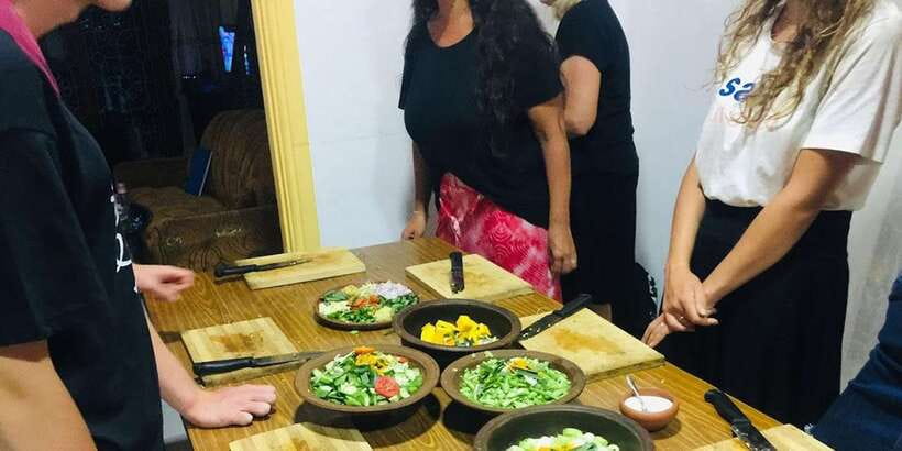 Authentic Sri Lankan Cooking Class in Kandy by Local Family - Coconut Roti, Snacks, and the Final Meal