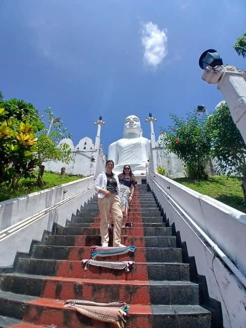 Best Private Kandy City Tour by Tuk Tuk with Local Guide - Gem, spice, and craft visits