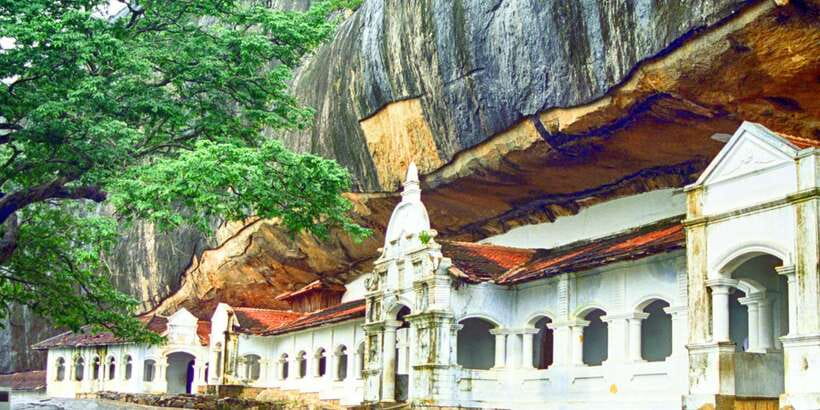 Colombo: 2-Day Cultural Highlights & Heritage Sites Tour - Matale spices turn lunch-table flavors into real plants