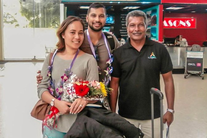 Colombo Airport (CMB) to Colombo City private Transfer - What the 30 to 45-minute ride is really like