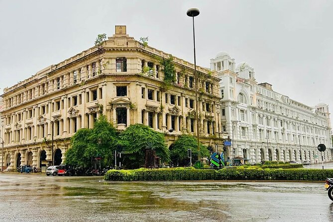 Colombo by Tuk Tuk – Sightseeing Entry Fees included - Starting at the Lighthouse and entering old Colombo