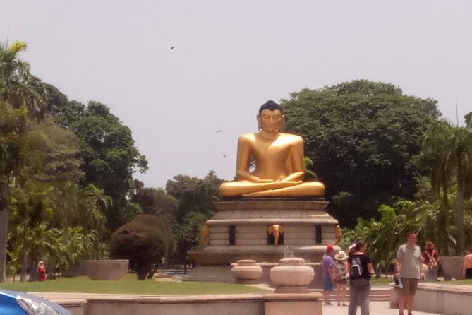 Colombo City Day Tour - Seeing Fort, Pettah, and Colombo’s changing streets