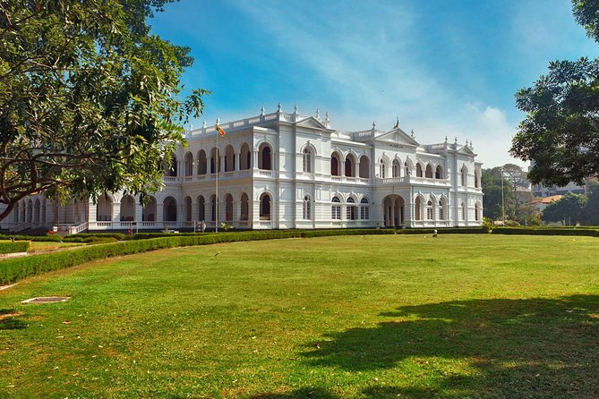 Colombo City Drive by Bookingmart Holidays Pvt Ltd - What the $25 price really gives you