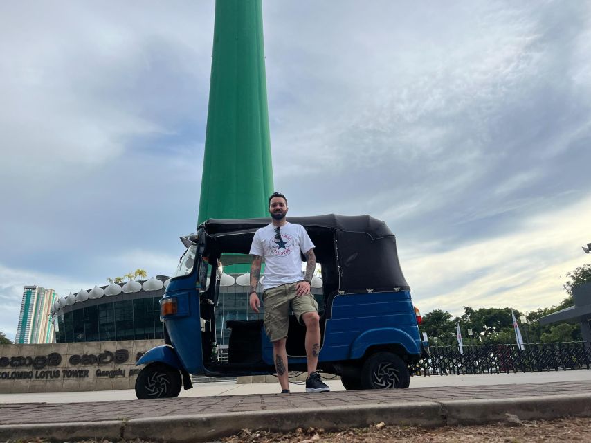 Colombo: City Sightseeing Tour by Tuk-Tuk with Pickup - Guides, drivers, and the human side of the tour