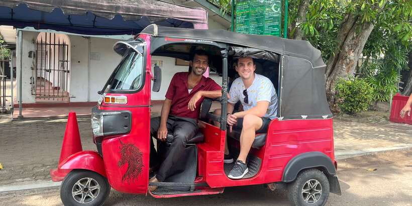 Colombo: City Sightseeing Tour by Tuk-Tuk with Pickup - Bandaranaike Memorial International Conference Hall