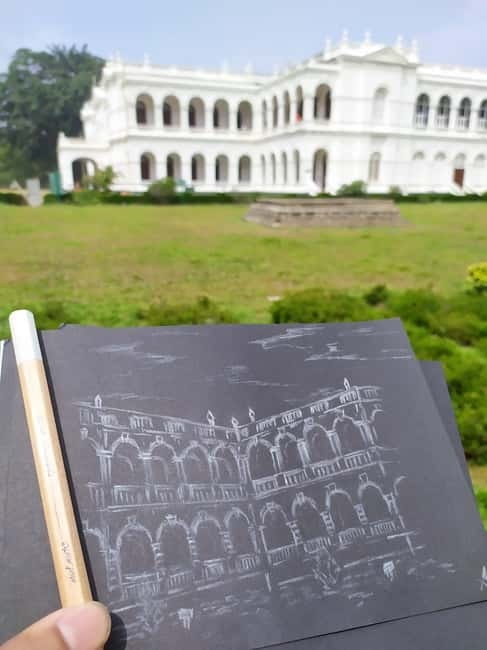 Colombo: City Sketching Lesson and Walk - Meeting at the D.S. Senanayake statue