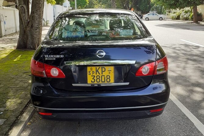 Colombo City to Bandaranaike international Airport Pvt Transfer - The Vehicle and Private Group Setup