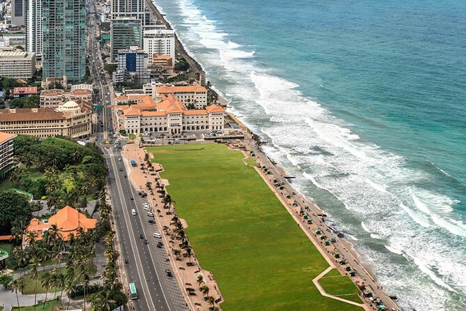 Colombo City Tour - Gangaramaya Temple and Colombo’s Buddhist center