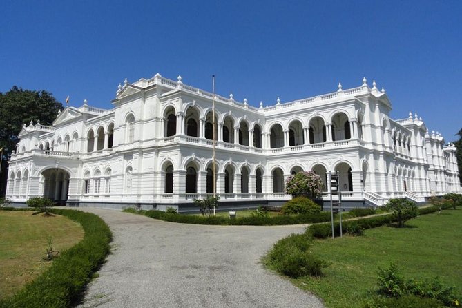 Colombo City Tour - Who will get the most from this Colombo outing