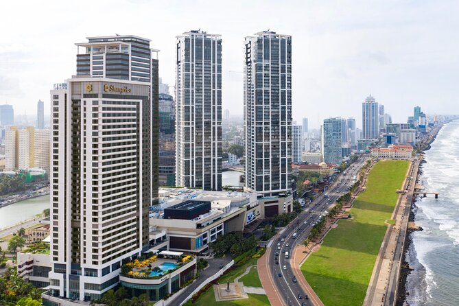 Colombo city tour by car ( Private ) - Diyatha Uyana and Colombo’s government quarter