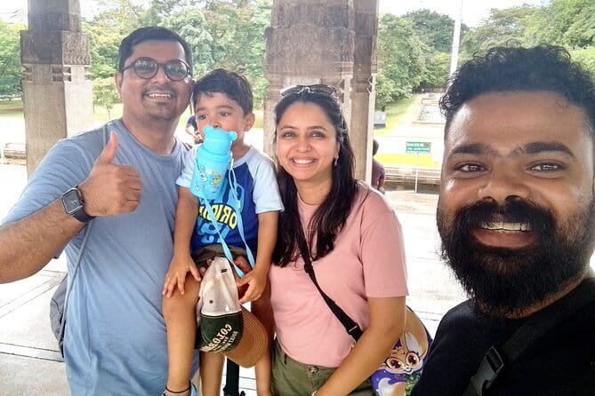 Colombo City Tour By Tuk Tuk (Include Lunch)Morning & Evening - Independence Memorial Hall and the Galle Face waterfront
