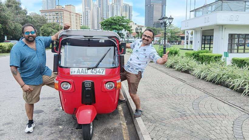 Colombo City Tour by Tuk-Tuk with Hotel Pickup - All Include - Hindu and Dutch Colombo in two important stops