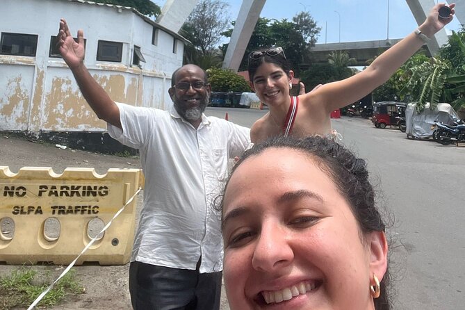 Colombo City Tour By TukTuk Style Morning and Evening - Sri Ponnambalam Vanesar Kovil and Pettah Market