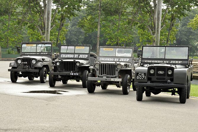 Colombo City Tour by War Jeep - Starting at 9 a.m. or 3 p.m.