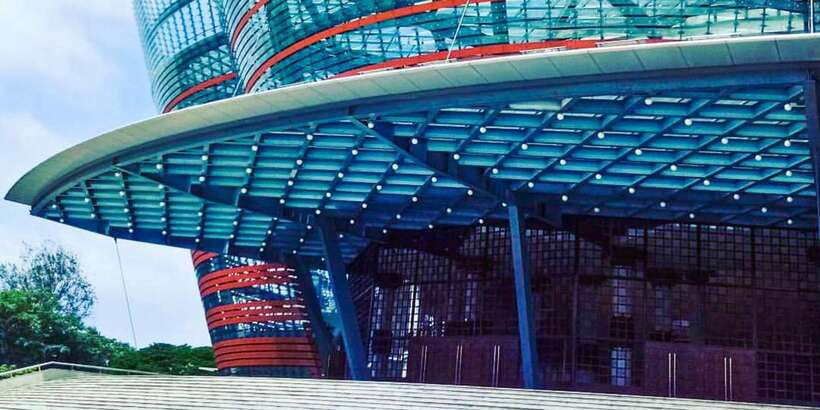 Colombo: city tour on a private car- full day & half day - Parks, Art, and Colombo’s Civic Center