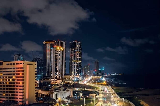 Colombo City Tour With Mahaweli - Colombo National Museum: begin with the island’s story