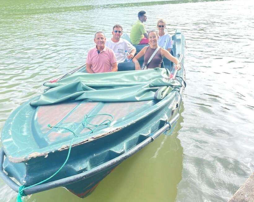 Colombo-Galle Fort, Boat Safari, Turtles, Amazing Group Tour - Entering Galle Fort with only one hour