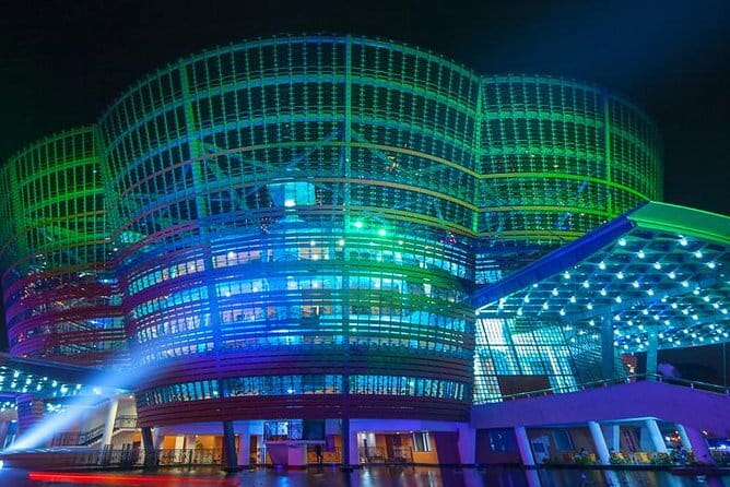 Colombo Half Day City Tour - Parks, Public Buildings, and Contemporary Colombo
