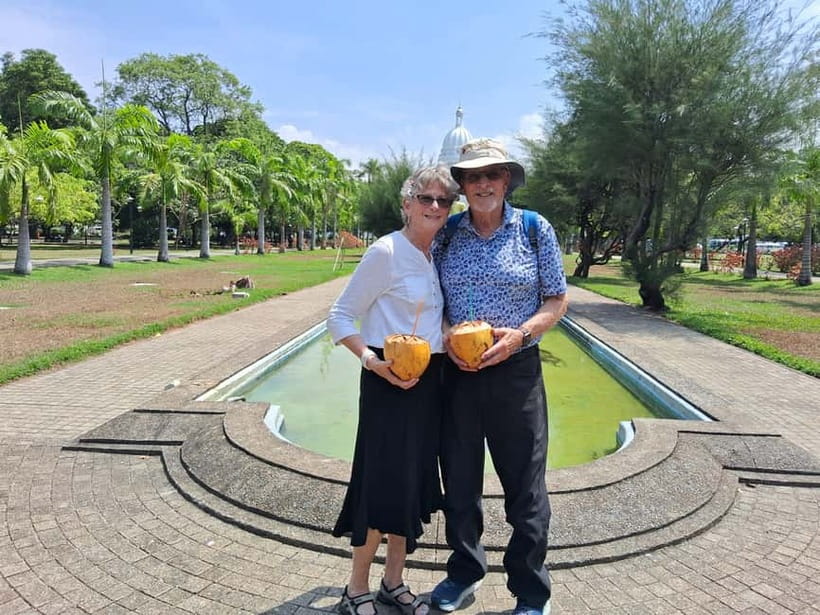 Colombo Heritage &Culture City Tour by Tuk Tuk ALL INCLUSIVE - Lotus Tower and the Old Parliament Building