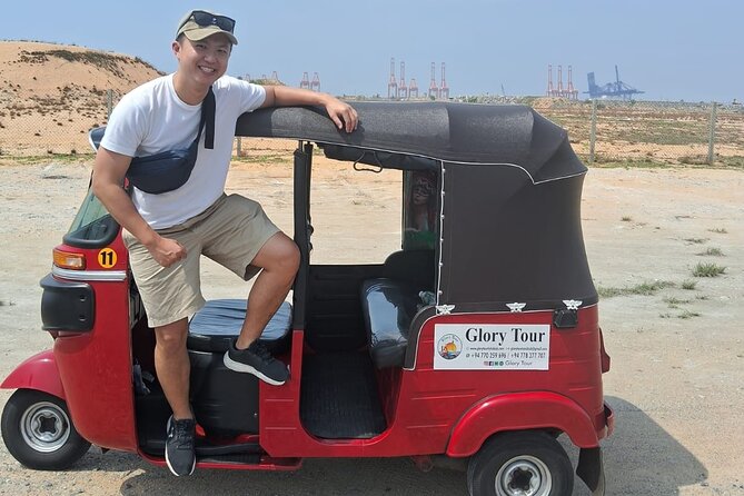 Colombo local Food Tour &City Tour by TukTuk All food Included - Ceylon tea with a tasting session